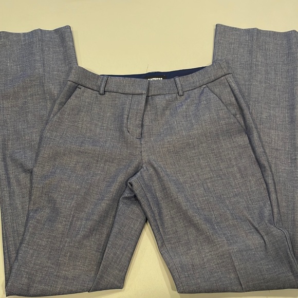 Express Columnist Barely Boot Size 4L - Picture 1 of 2